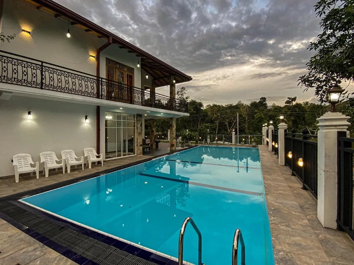 ***** Hotel Danisco Leisure Bunglow Kandy Sri Lanca