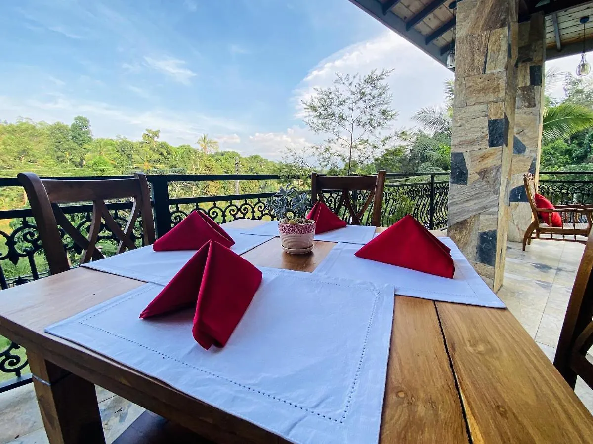 Danisco Leisure Bunglow Kandy Sri Lanca